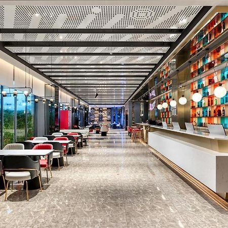 ไอบิส ตงกวน ตงเฉิง Hotel ภายนอก รูปภาพ